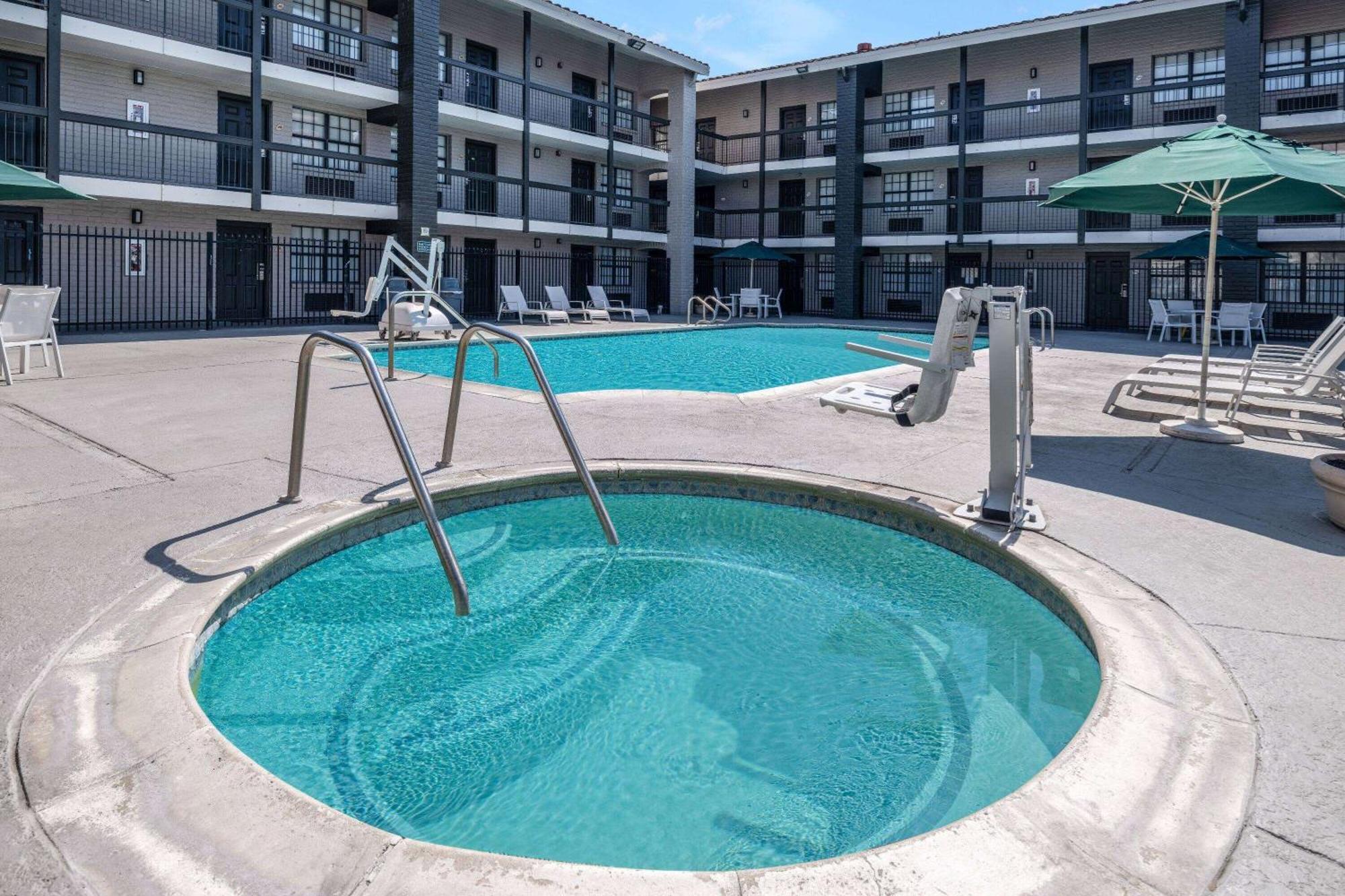 La Quinta Inn by Wyndham Sacramento North Carmichael Esterno foto